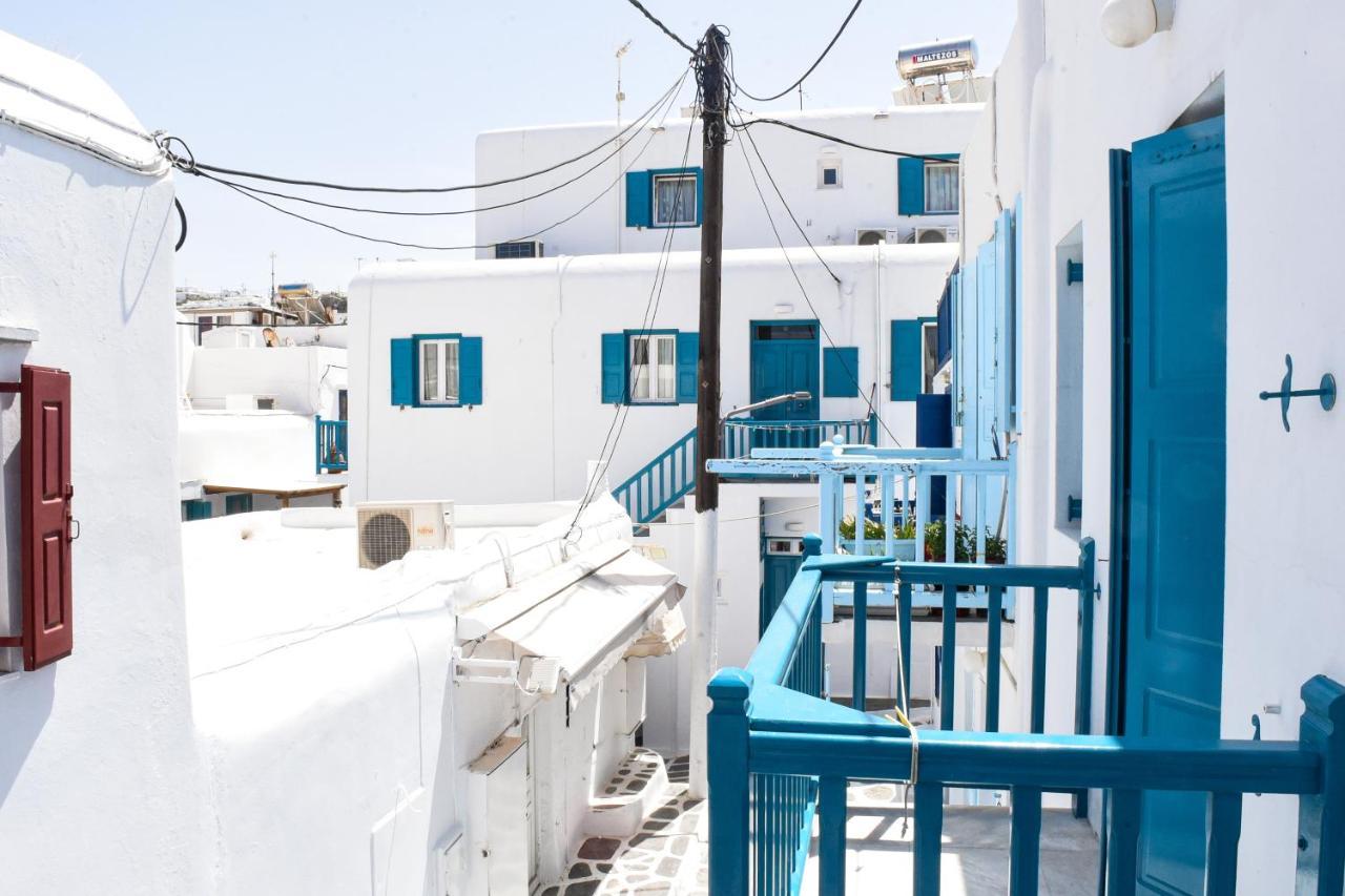 Xeni's At Mykonos Center